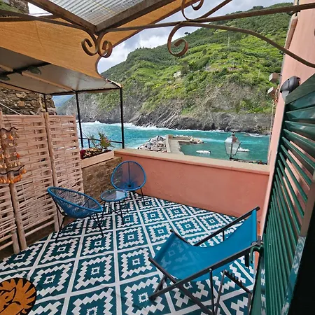Belforte House With Terrace Holiday home Vernazza